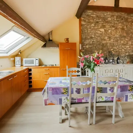 Holiday home Lovely In Vierves Sur Viroin With Garden And Terrace
